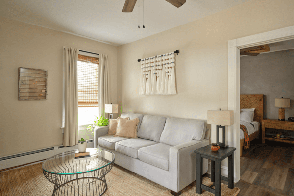 Cozy seating area in Sisal Suite at La Posada Milford hotel